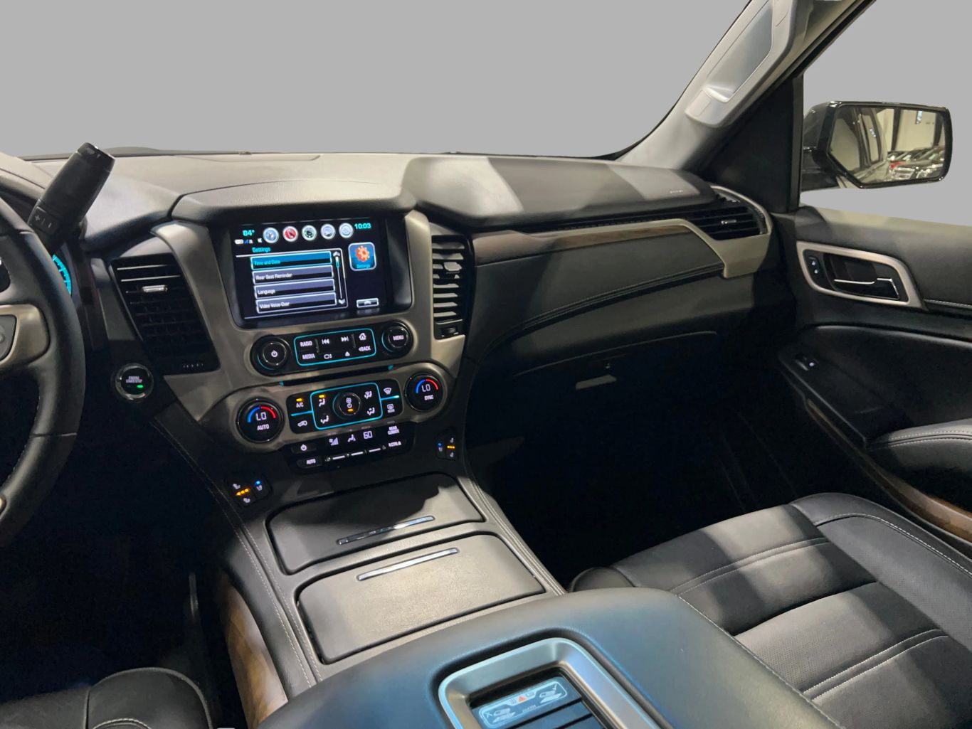 2018 GMC YUKON SUV V8, ECOTEC3, 6.2 LITER DENALI SPORT UTILITY 4D