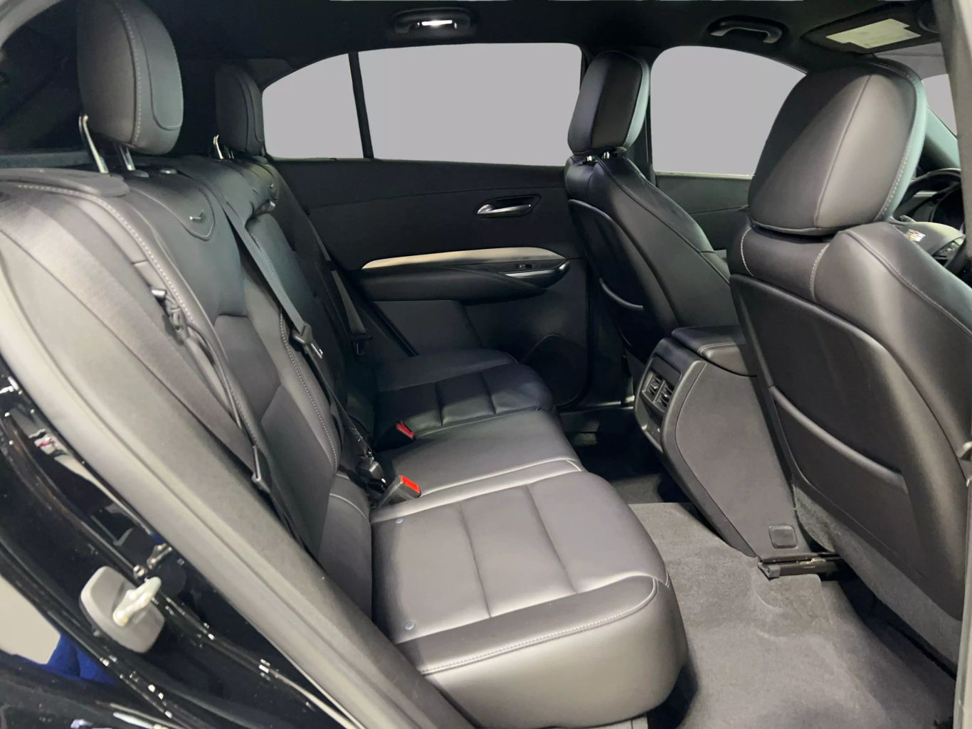 2019 CADILLAC XT4 SUV 4-CYL, TURBO, 2.0 LITER PREMIUM LUXURY SPORT UTILITY 4D