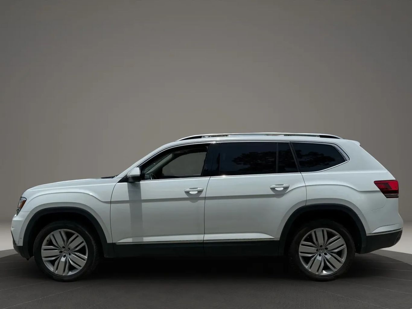 2018 VOLKSWAGEN ATLAS SUV V6, 3.6 LITER SEL PREMIUM 4MOTION SPORT UTILITY 4D