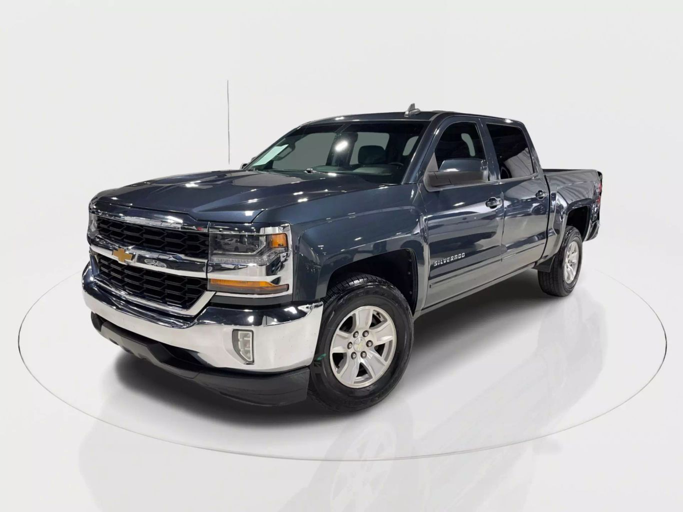2017 CHEVROLET SILVERADO 1500 CREW CAB PICKUP V6, ECOTEC3, 4.3L LT PICKUP 4D 5 3/4 FT