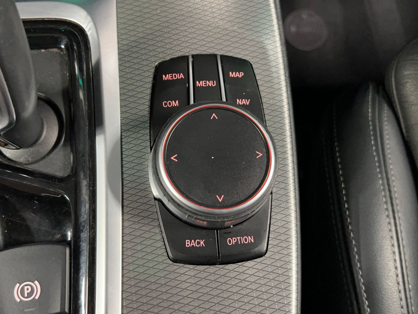 2019 BMW X3 SUV 4-CYL, TURBO, 2.0 LITER SDRIVE30I SPORT UTILITY 4D