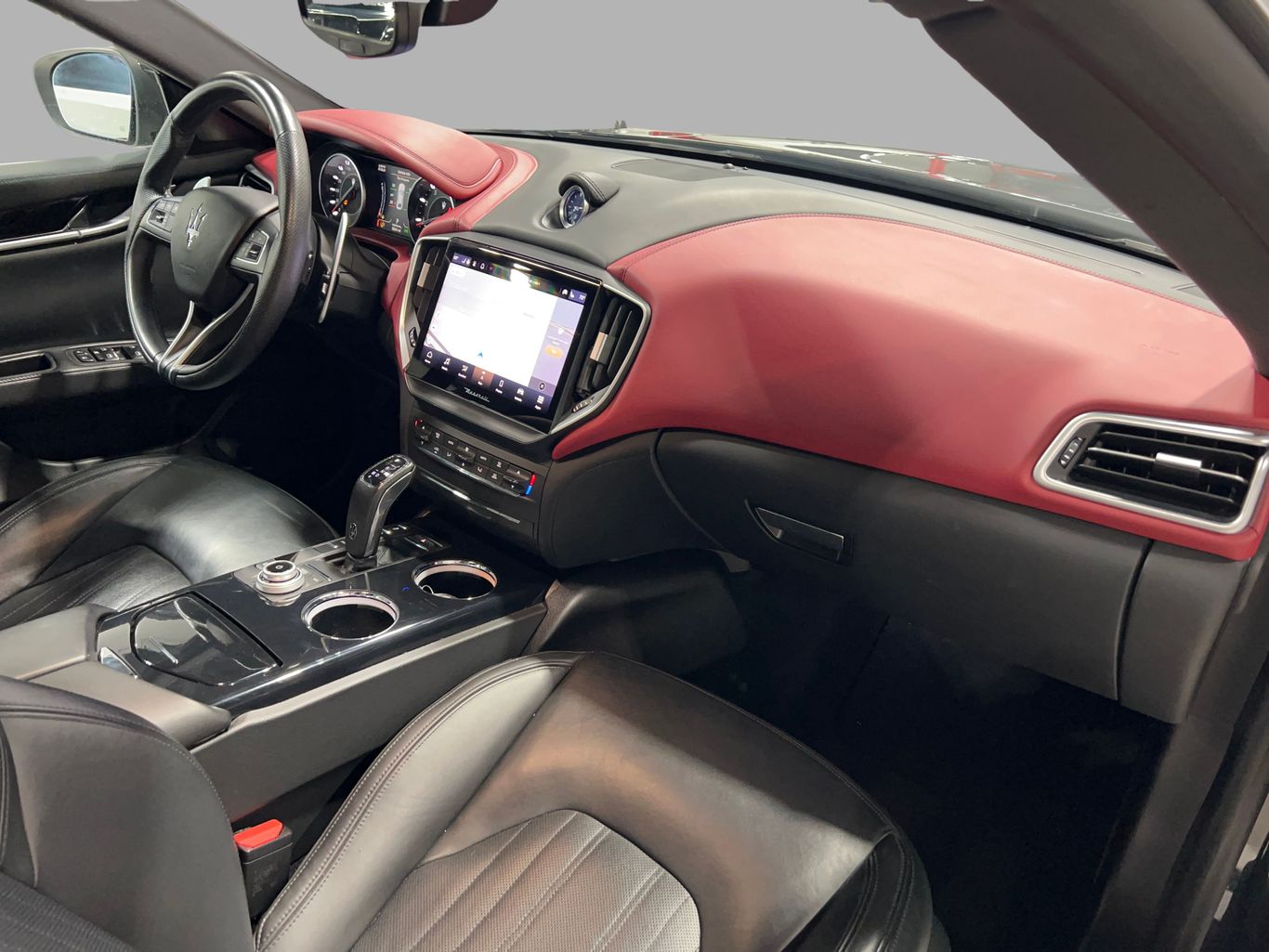 2023 MASERATI GHIBLI SEDAN V6, TWIN TURBO, 3.0 LITER MODENA SEDAN 4D