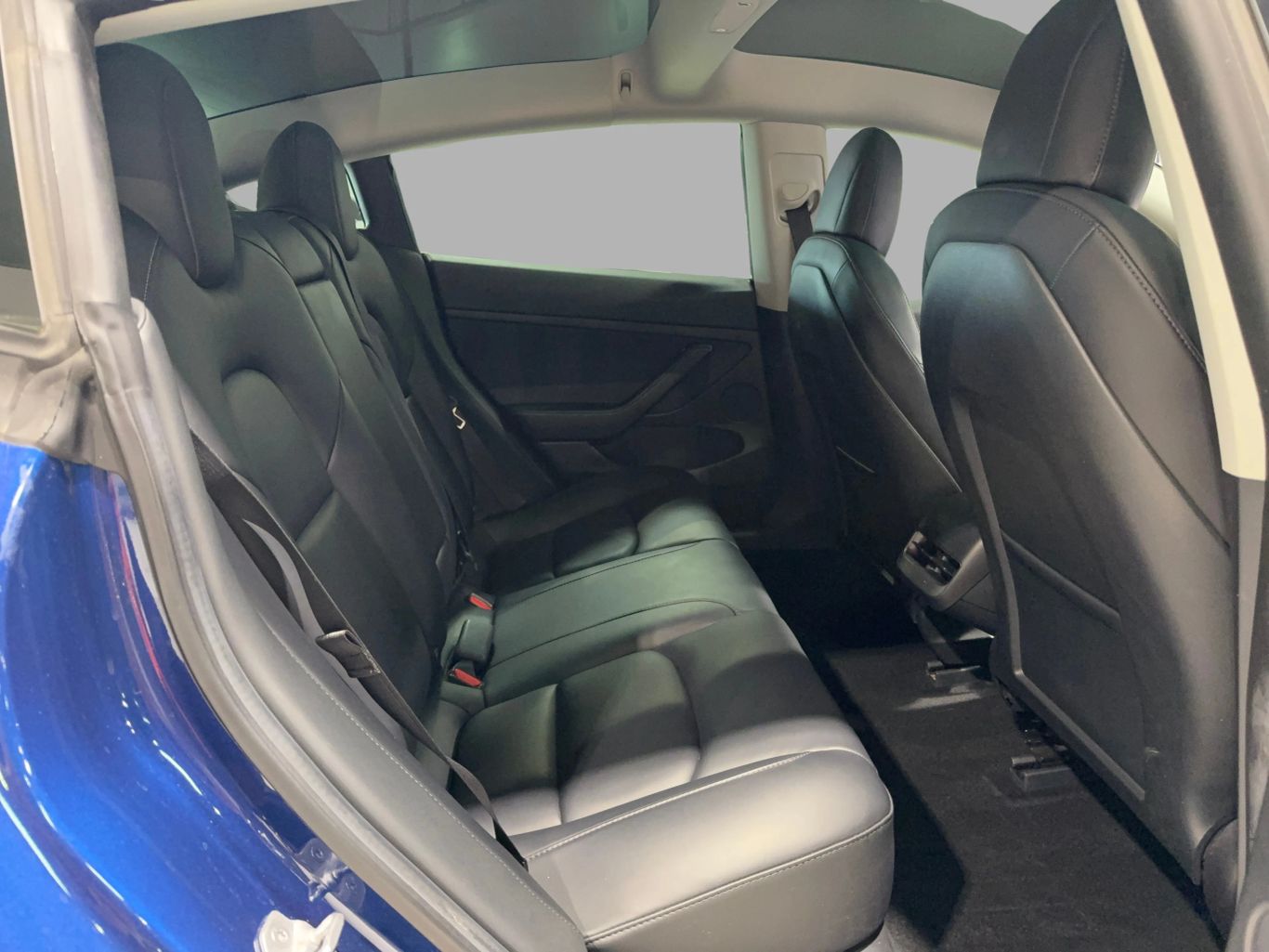 2022 TESLA MODEL 3 SEDAN DUAL ELECTRIC MOTORS PERFORMANCE SEDAN 4D