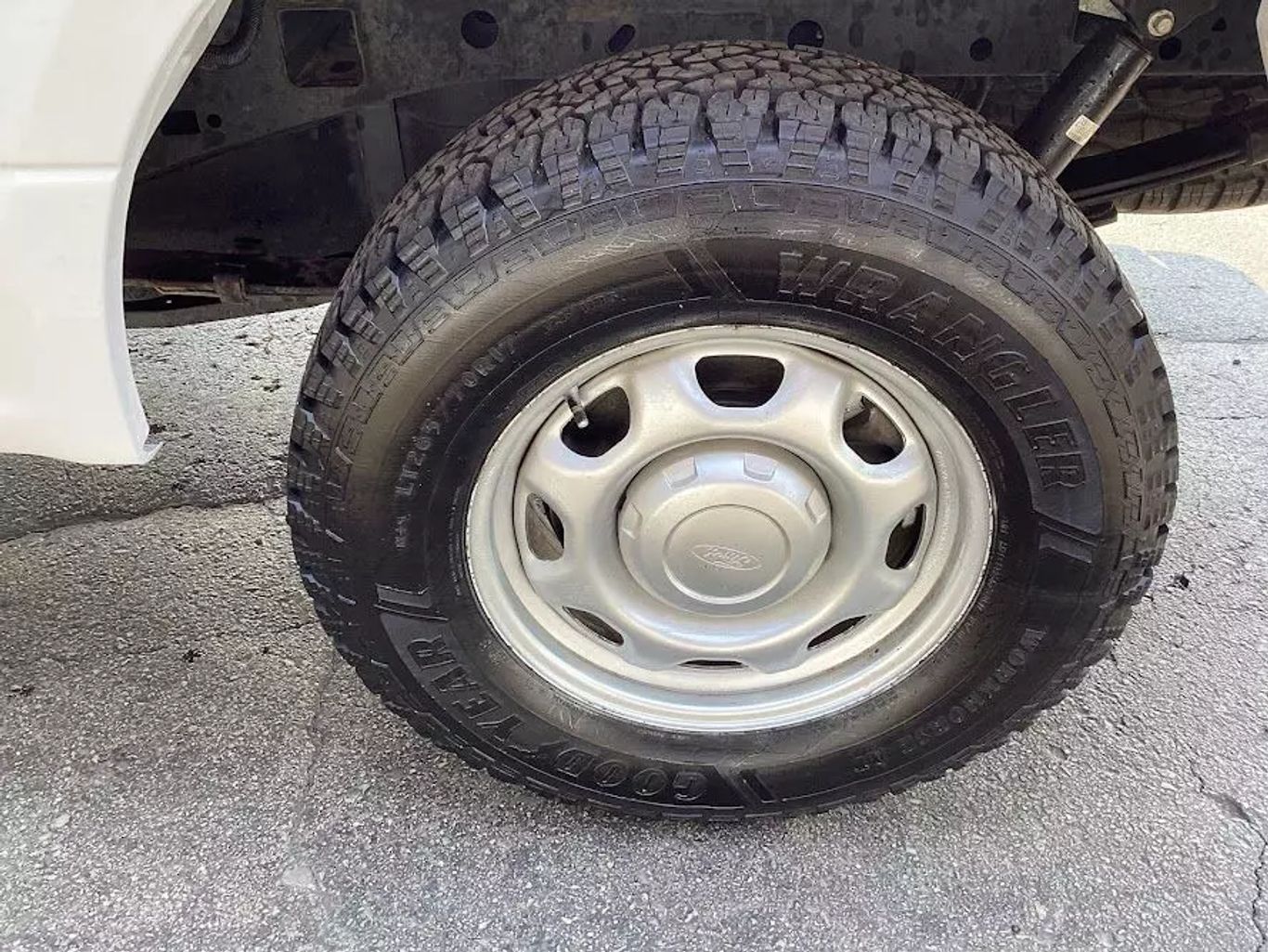 2020 Ford F150 Regular Cab - Image 18