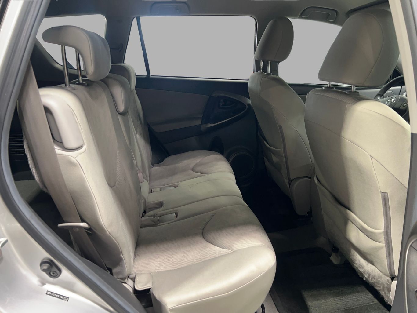 2010 TOYOTA RAV4 SUV 4-CYL, 2.5 LITER SPORT UTILITY 4D