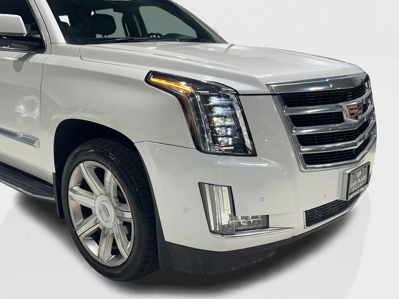 2020 CADILLAC ESCALADE SUV V8, 6.2 LITER LUXURY SPORT UTILITY 4D