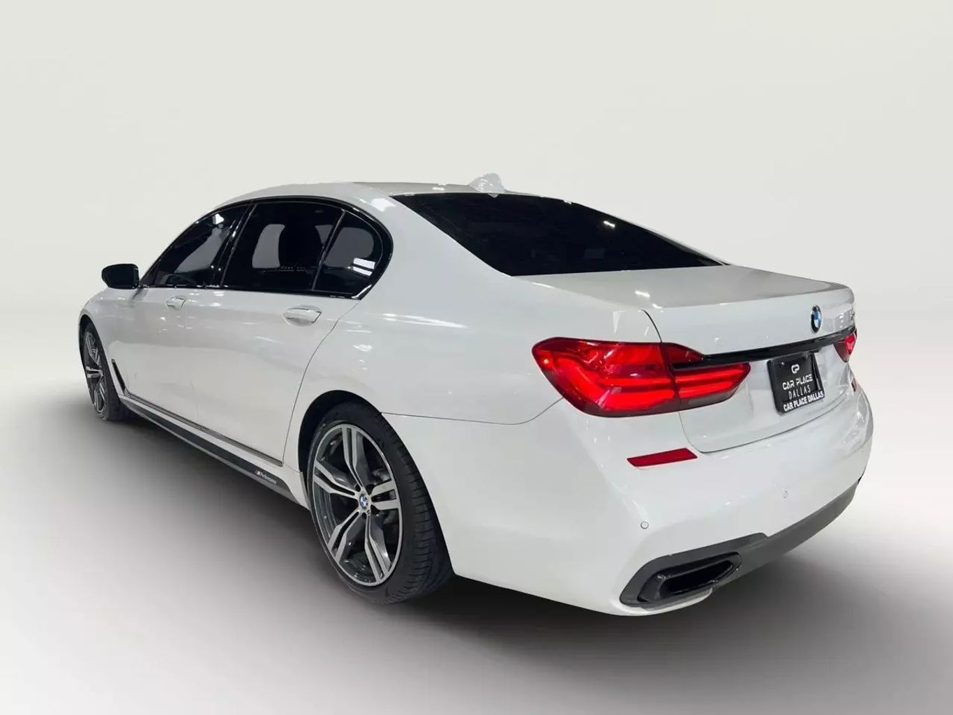 2019 BMW 7 SERIES SEDAN 6-CYL, TURBO, 3.0 LITER 740I SEDAN 4D