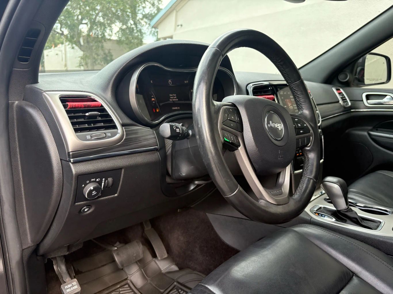 2019 JEEP GRAND CHEROKEE SUV V6, VVT, 3.6 LITER LIMITED SPORT UTILITY 4D - Tampa Motor Cars