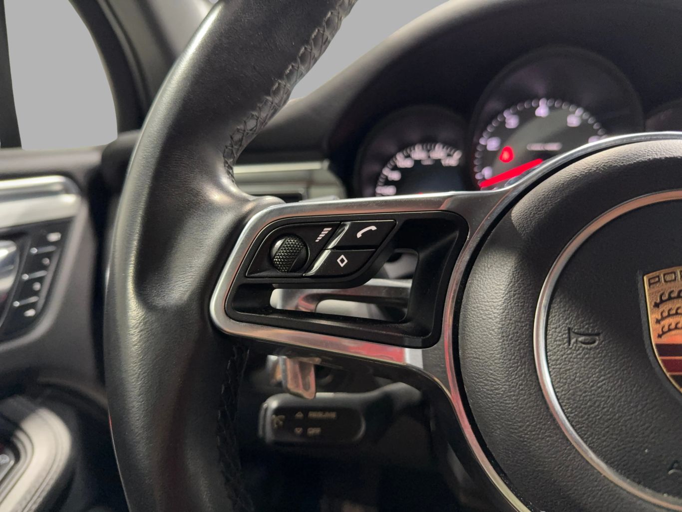 2016 PORSCHE MACAN SUV V6, TWIN TURBO, 3.0 LITER S SPORT UTILITY 4D