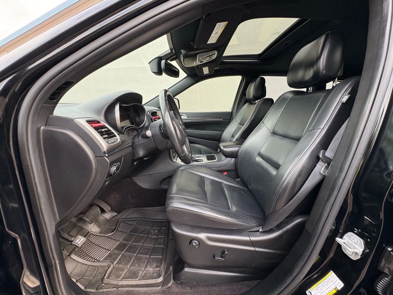 2019 JEEP GRAND CHEROKEE SUV V6, VVT, 3.6 LITER LIMITED SPORT UTILITY 4D - Tampa Motor Cars