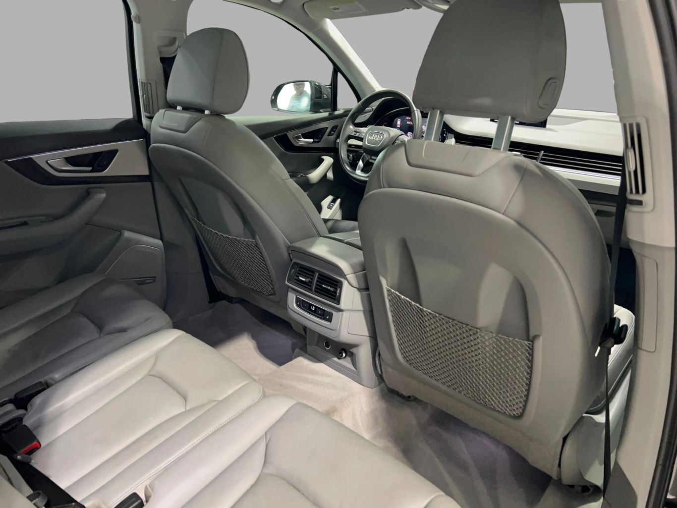 2019 AUDI Q7 SUV 4-CYL, TURBO, 2.0 LITER 45 TFSI PREMIUM PLUS SPORT UTILITY 4D