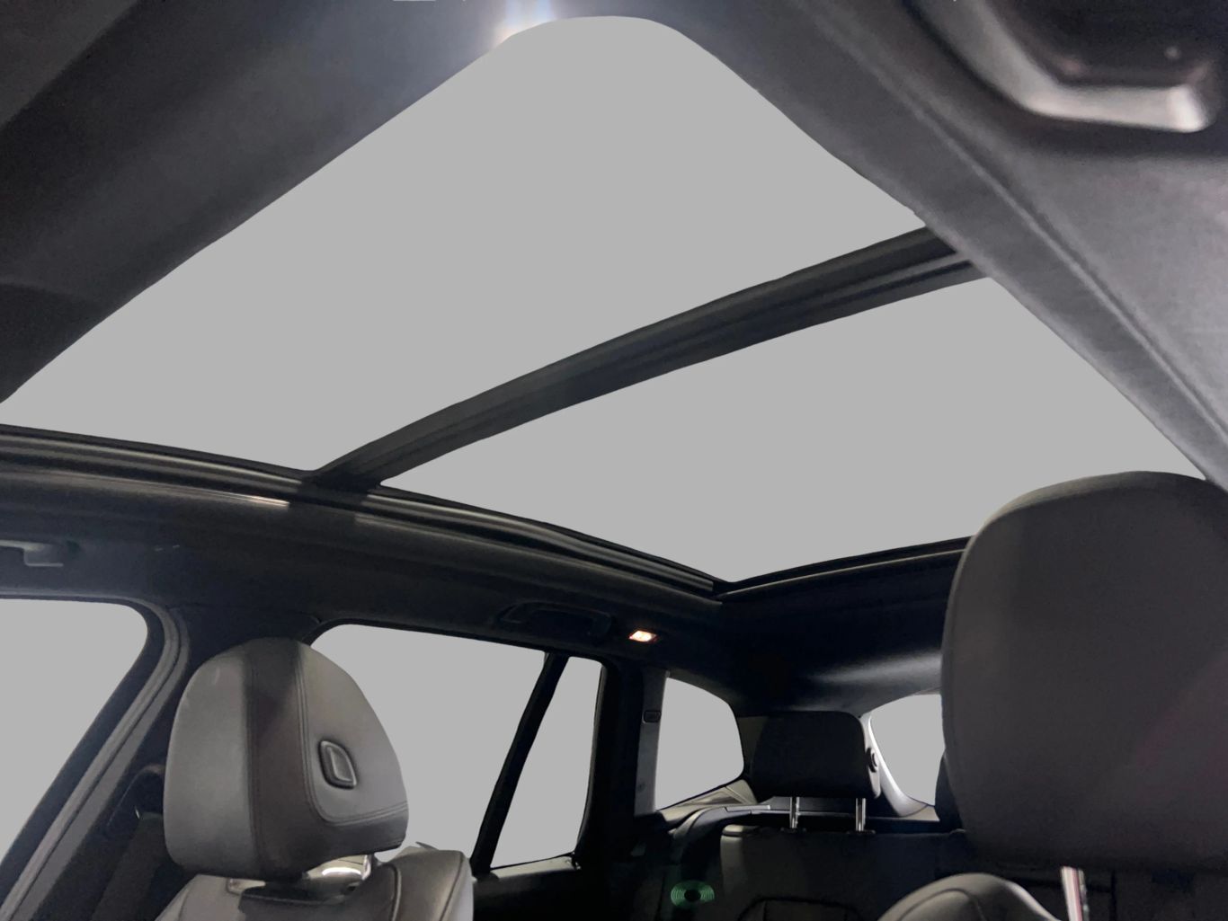 2020 BMW X3 SUV 4-CYL, TURBO, 2.0 LITER SDRIVE30I SPORT UTILITY 4D