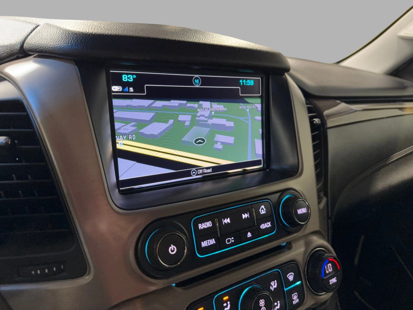 2017 GMC YUKON XL SUV V8, ECOTEC3, 6.2 LITER DENALI SPORT UTILITY 4D