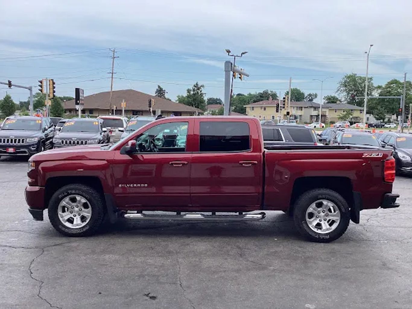 2016 Chevrolet Silverado 1500 Crew Cab - Image 7