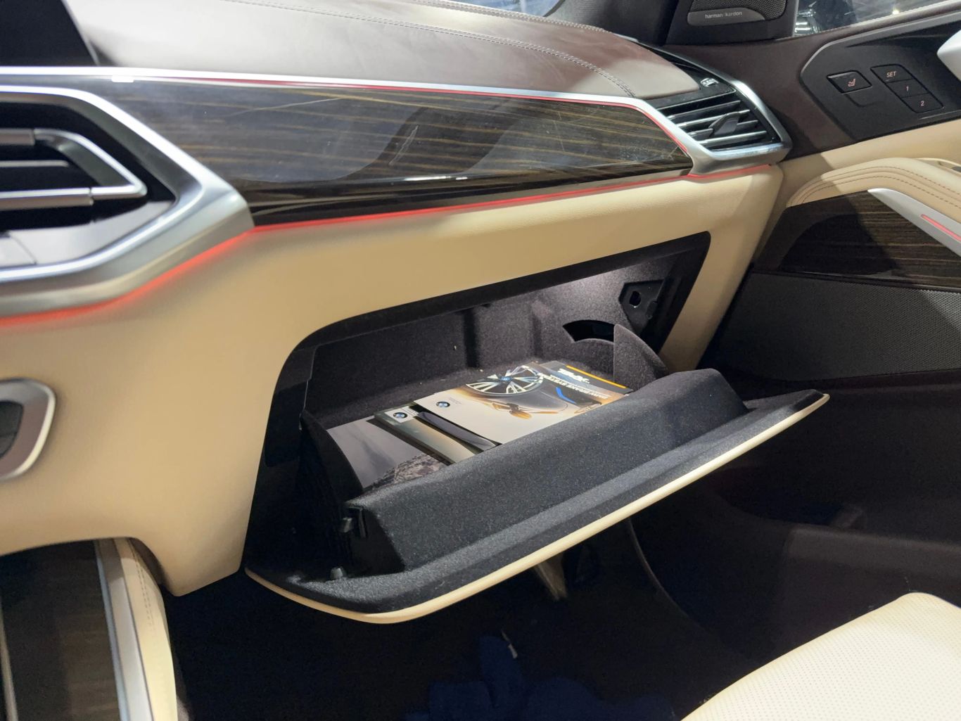 2019 BMW X5 SUV V8, TWIN TURBO, 4.4 LITER XDRIVE50I SPORT UTILITY 4D