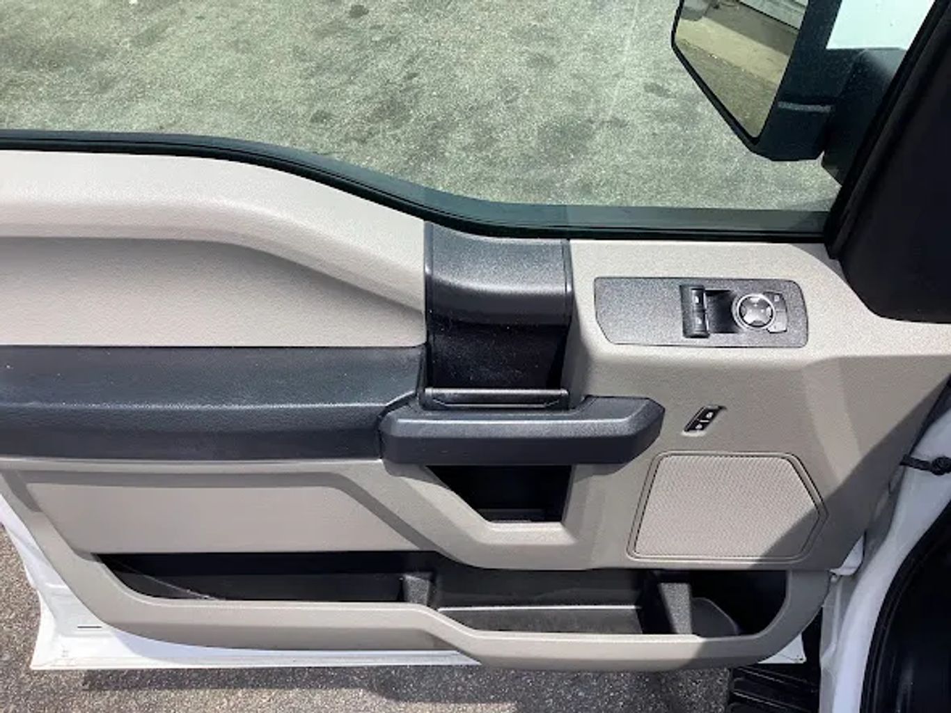 2020 Ford F150 Regular Cab - Image 13