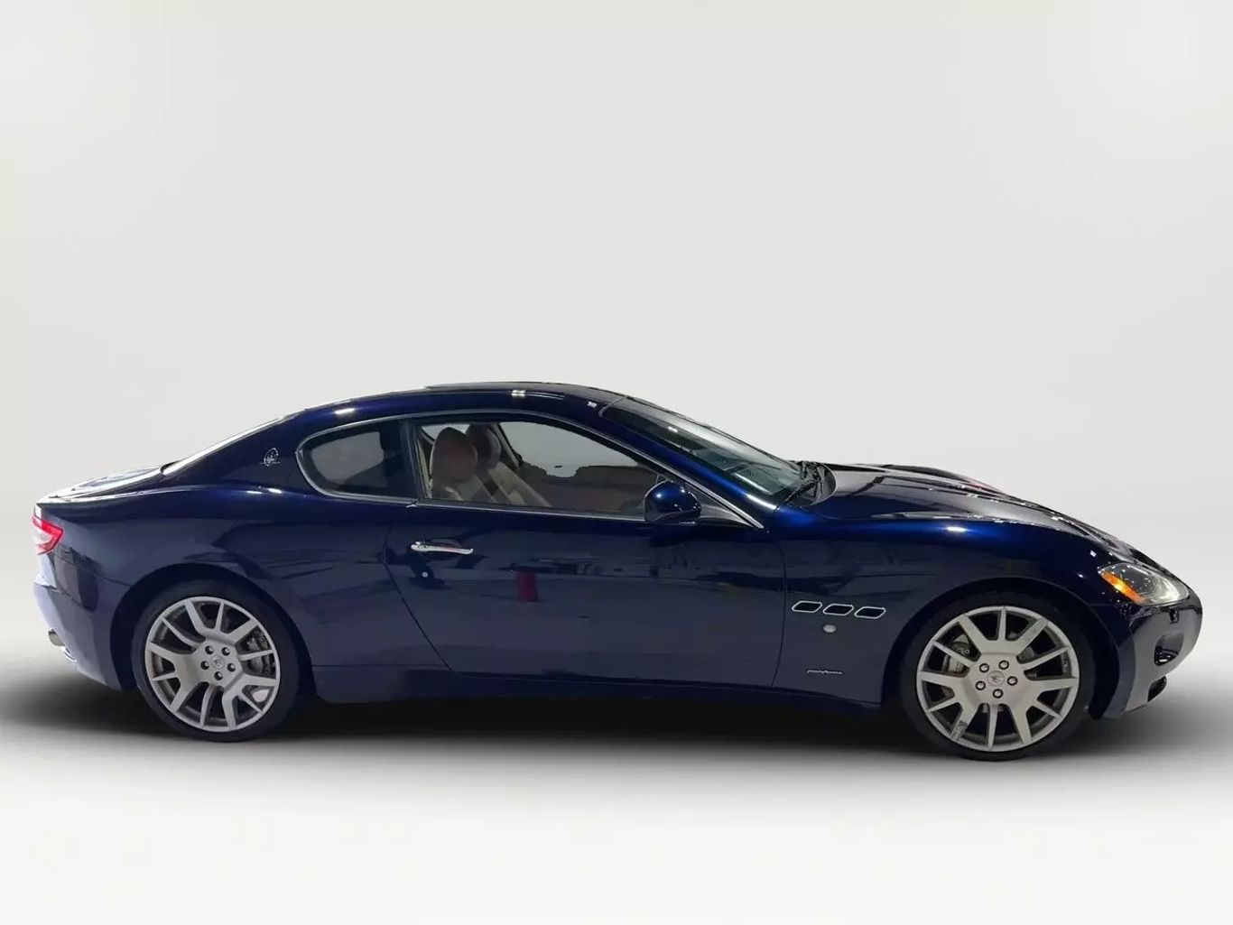 2008 MASERATI GRANTURISMO COUPE V8, 4.2 LITER COUPE 2D