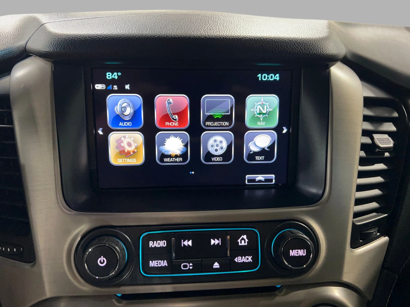 2018 GMC YUKON SUV V8, ECOTEC3, 6.2 LITER DENALI SPORT UTILITY 4D
