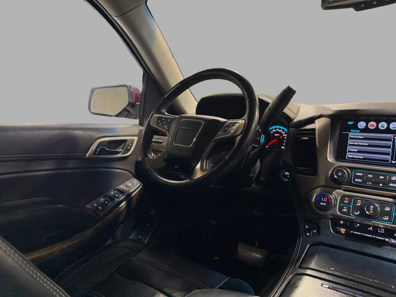 2017 GMC YUKON SUV V8, ECOTEC3, 6.2 LITER DENALI SPORT UTILITY 4D