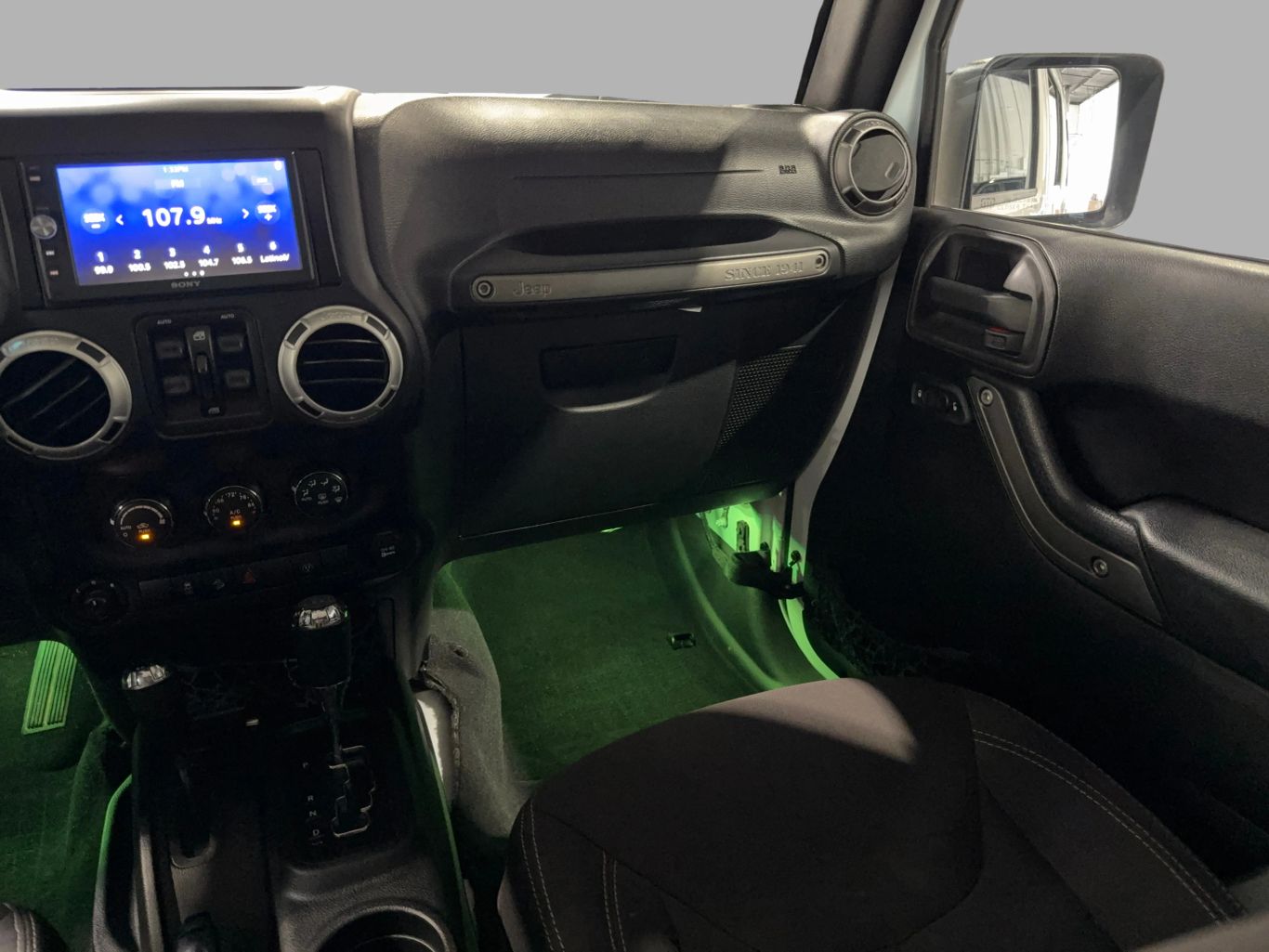 2015 JEEP WRANGLER SUV V8 6.4L HEMI UNLIMITED RUBICON ***SRT ENGINE***