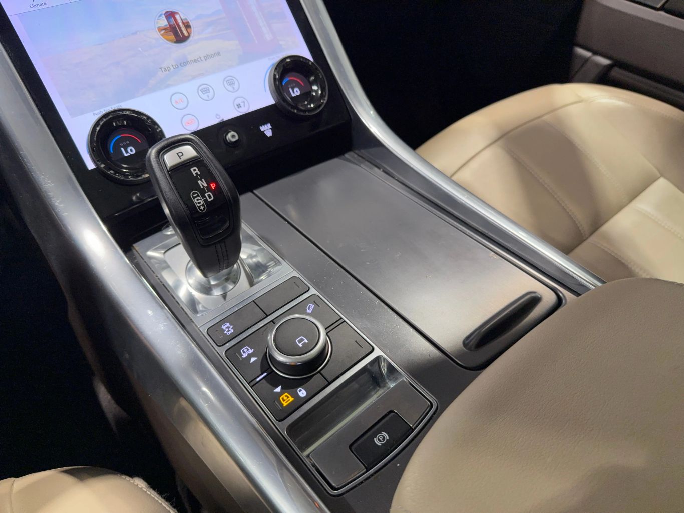 2020 LAND ROVER RANGE ROVER SPORT SUV 6-CYL, TURBO, 3.0 LITER SE SPORT UTILITY 4D