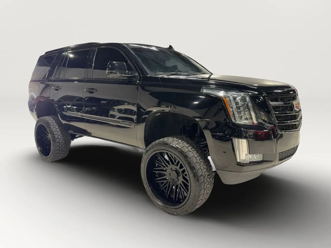 2018 CADILLAC ESCALADE SUV V8, 6.2 LITER SPORT UTILITY 4D