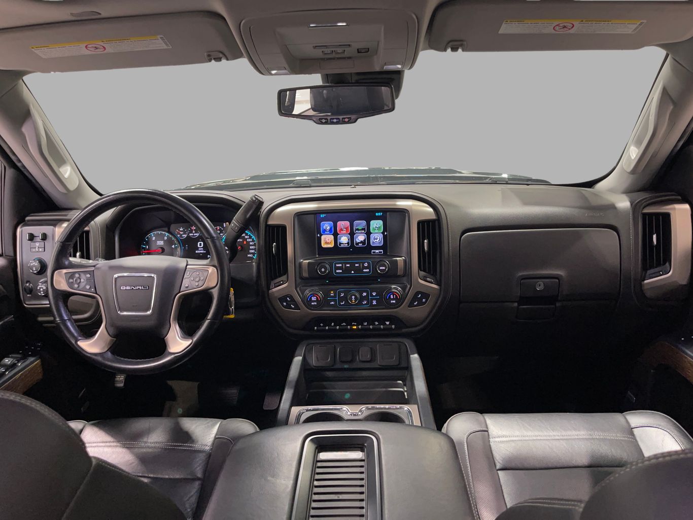 2019 GMC SIERRA 2500 HD CREW CAB PICKUP V8, TURBO DIESEL, 6.6 LITER DENALI PICKUP 4D 6 1/2 FT