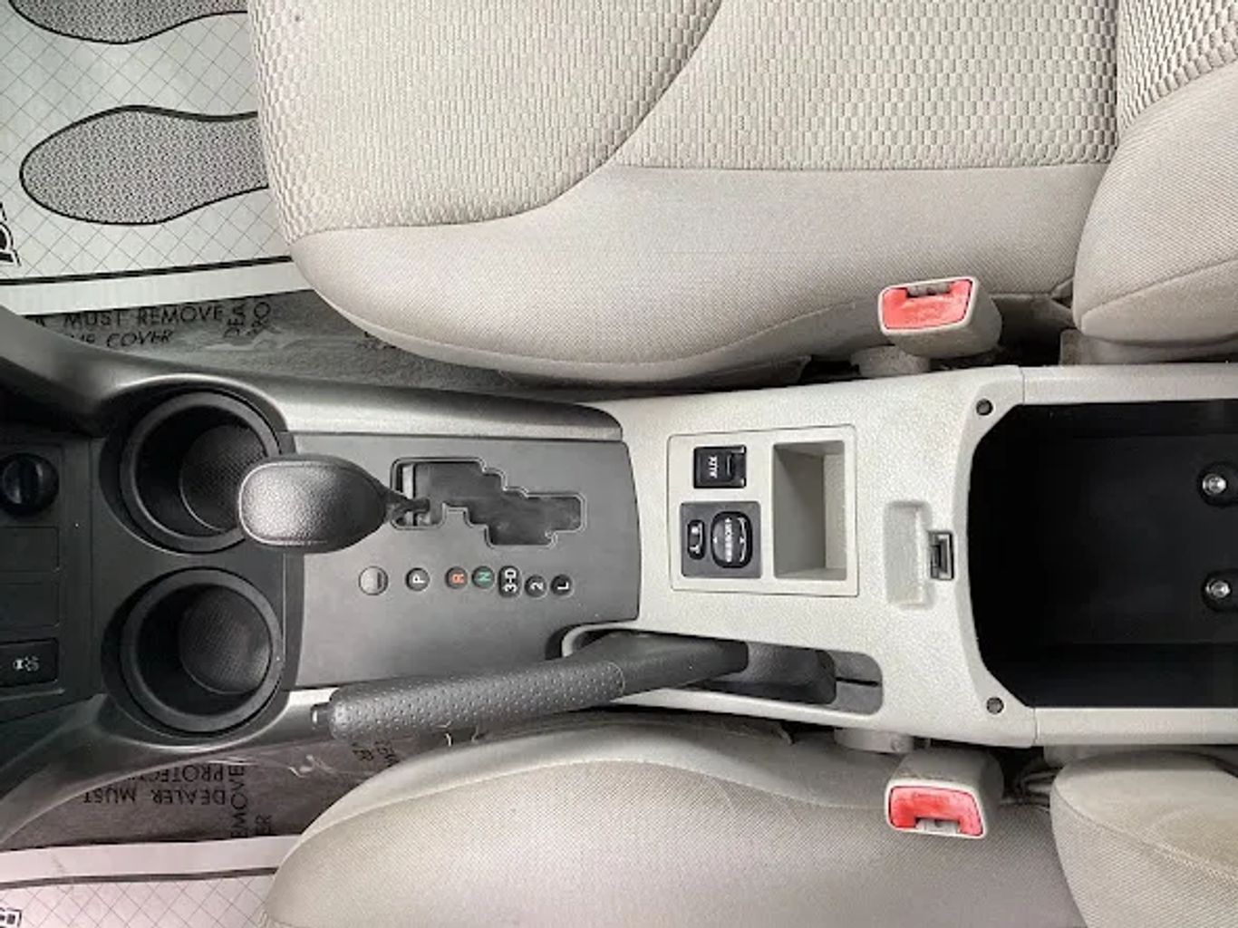 2011 Toyota Rav4 - Image 17