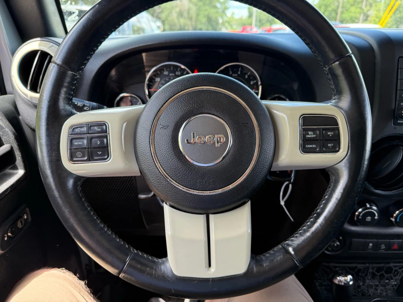2017 JEEP WRANGLER UNLIMITED SUV V6, 3.6 LITER SPORT SUV 4D