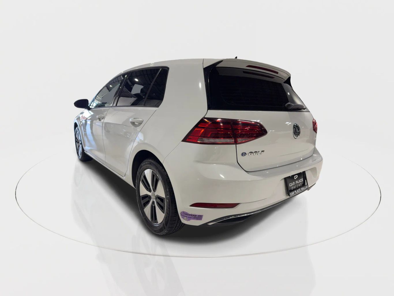 2019 VOLKSWAGEN E-GOLF HATCHBACK ELECTRIC MOTOR, 100 KW SE HATCHBACK SEDAN 4D