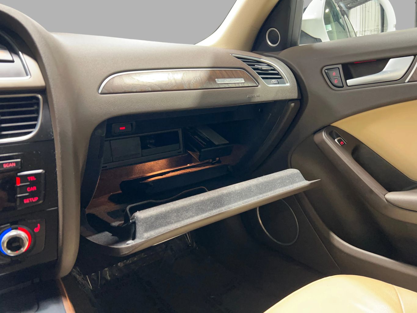2014 AUDI A4 SEDAN 4-CYL, TURBO, 2.0 LITER PREMIUM PLUS SEDAN 4D