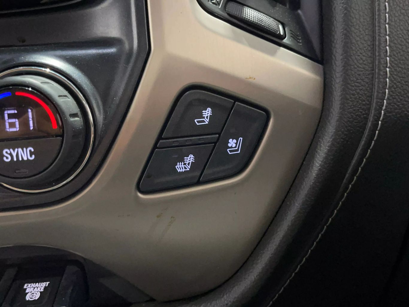 2019 GMC SIERRA 2500 HD CREW CAB PICKUP V8, TURBO DIESEL, 6.6 LITER DENALI PICKUP 4D 6 1/2 FT