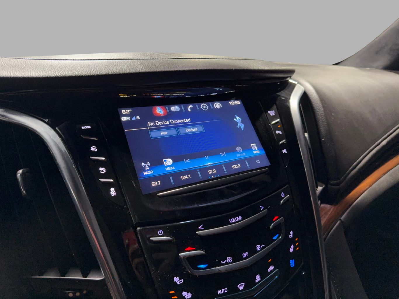 2018 CADILLAC ESCALADE SUV V8, 6.2 LITER SPORT UTILITY 4D