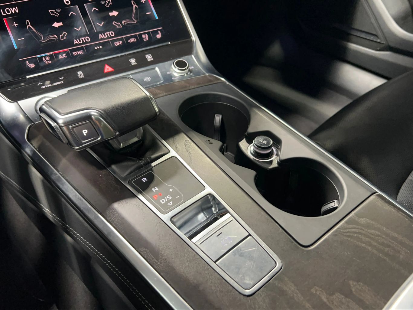 2019 AUDI A7 SEDAN V6, TURBO, 3.0 LITER PREMIUM PLUS SEDAN 4D