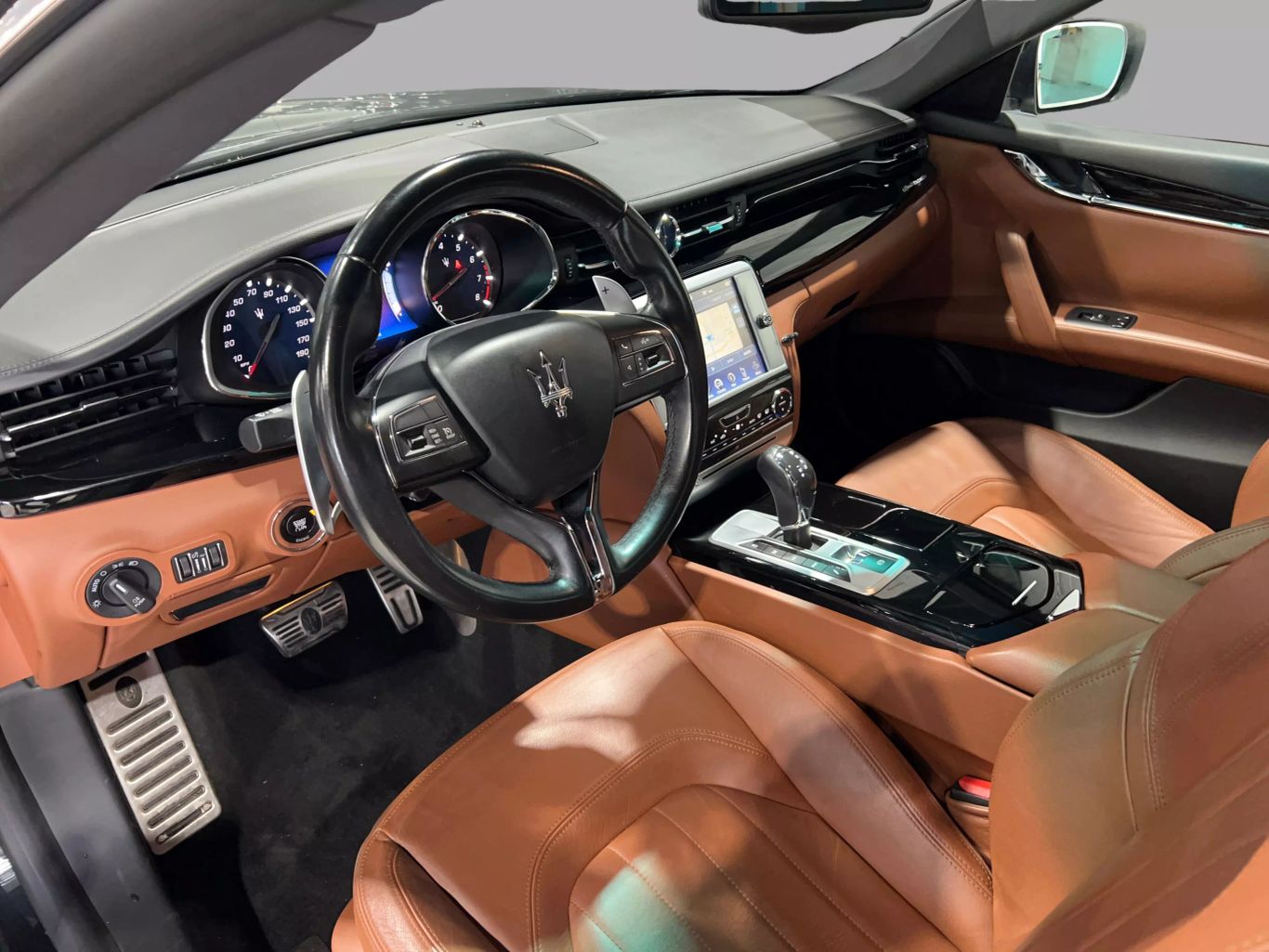2015 MASERATI QUATTROPORTE SEDAN V6, TWIN TURBO, 3.0 LITER S Q4 SEDAN 4D
