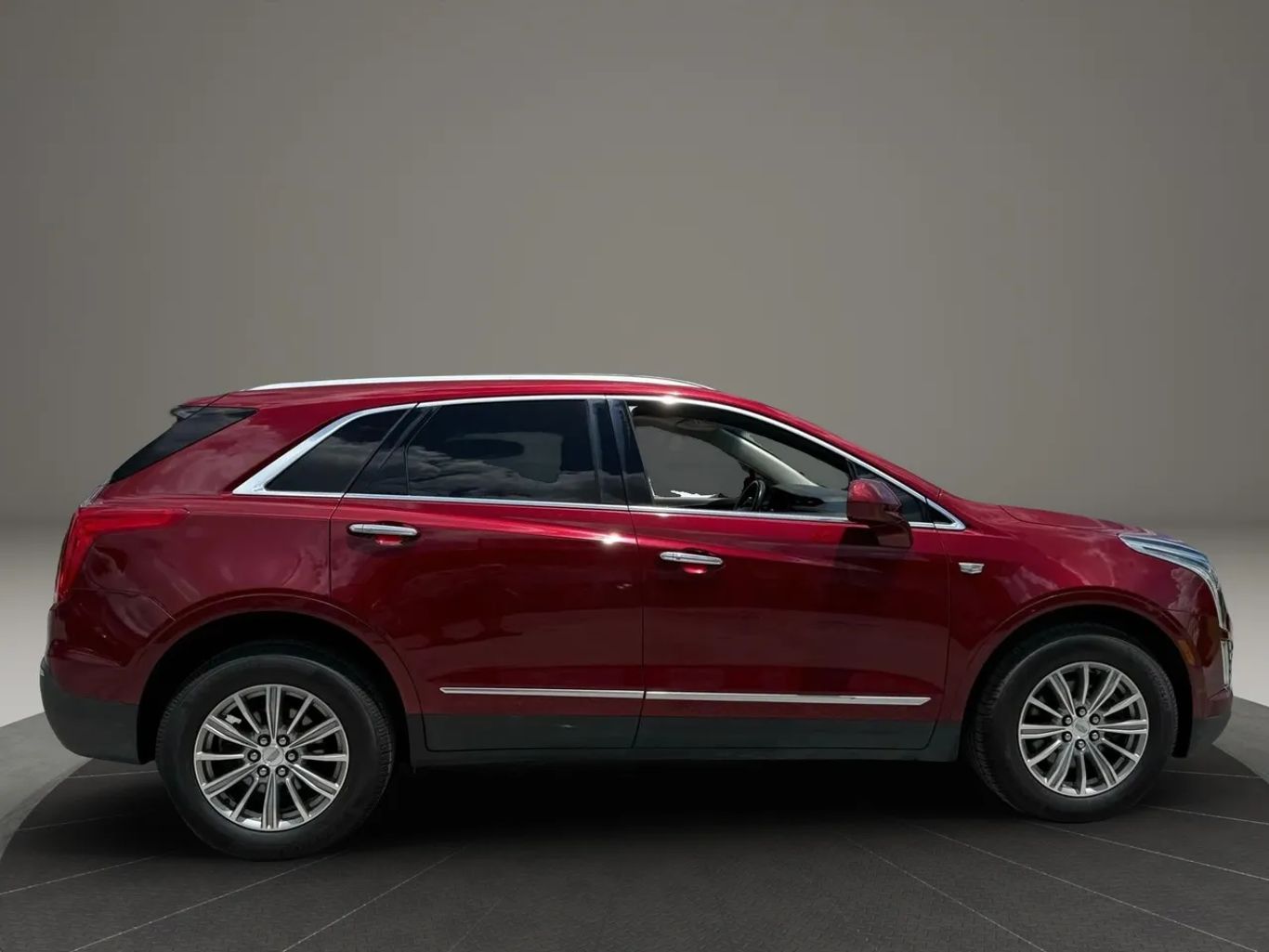 2017 CADILLAC XT5 SUV V6, 3.6 LITER LUXURY SPORT UTILITY 4D