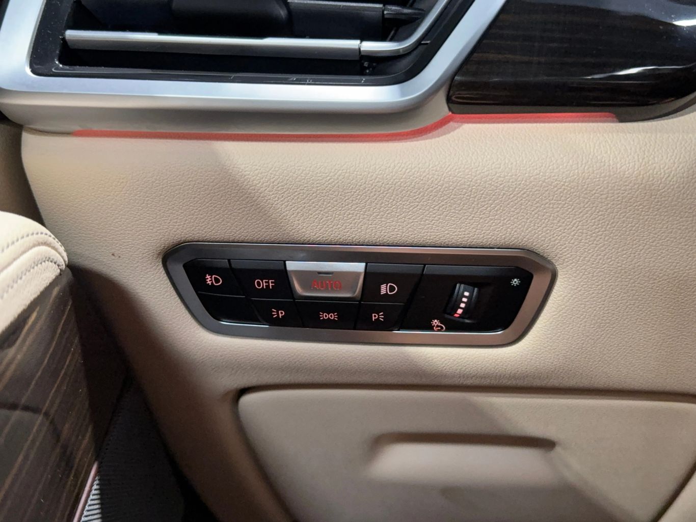 2019 BMW X5 SUV V8, TWIN TURBO, 4.4 LITER XDRIVE50I SPORT UTILITY 4D
