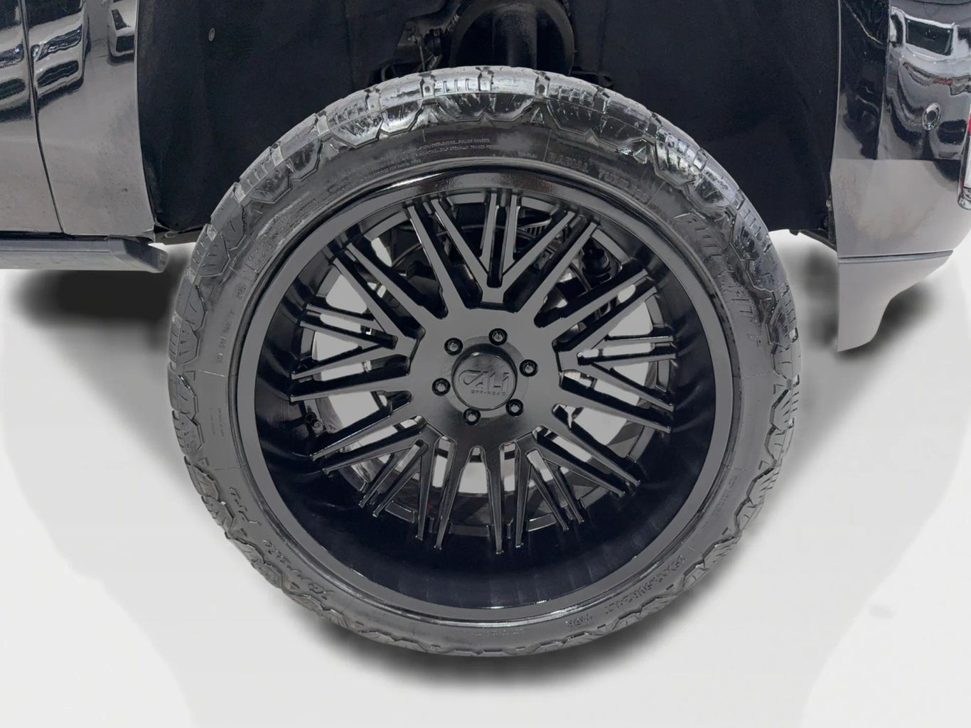 2018 CADILLAC ESCALADE SUV V8, 6.2 LITER SPORT UTILITY 4D
