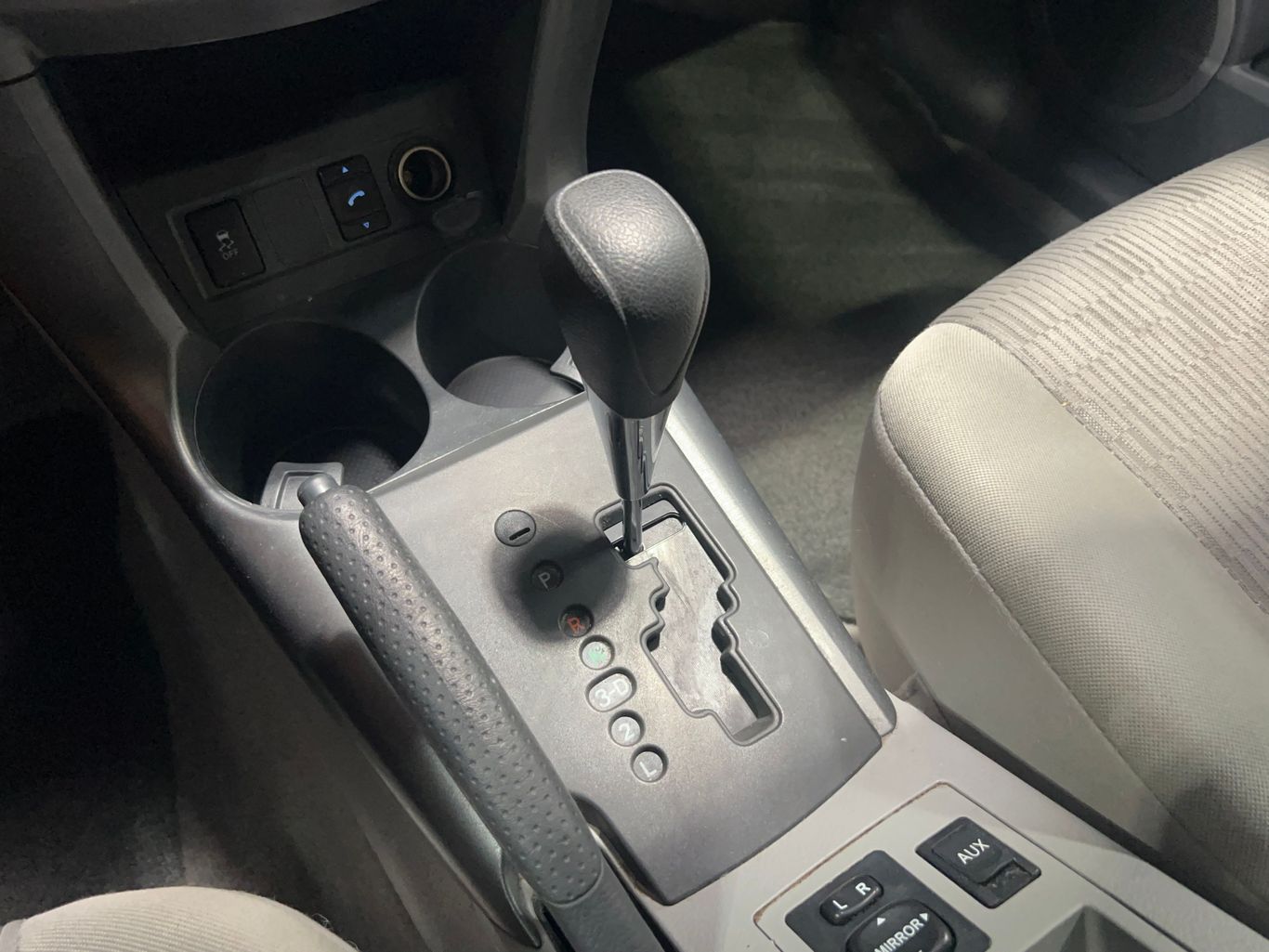 2010 TOYOTA RAV4 SUV 4-CYL, 2.5 LITER SPORT UTILITY 4D