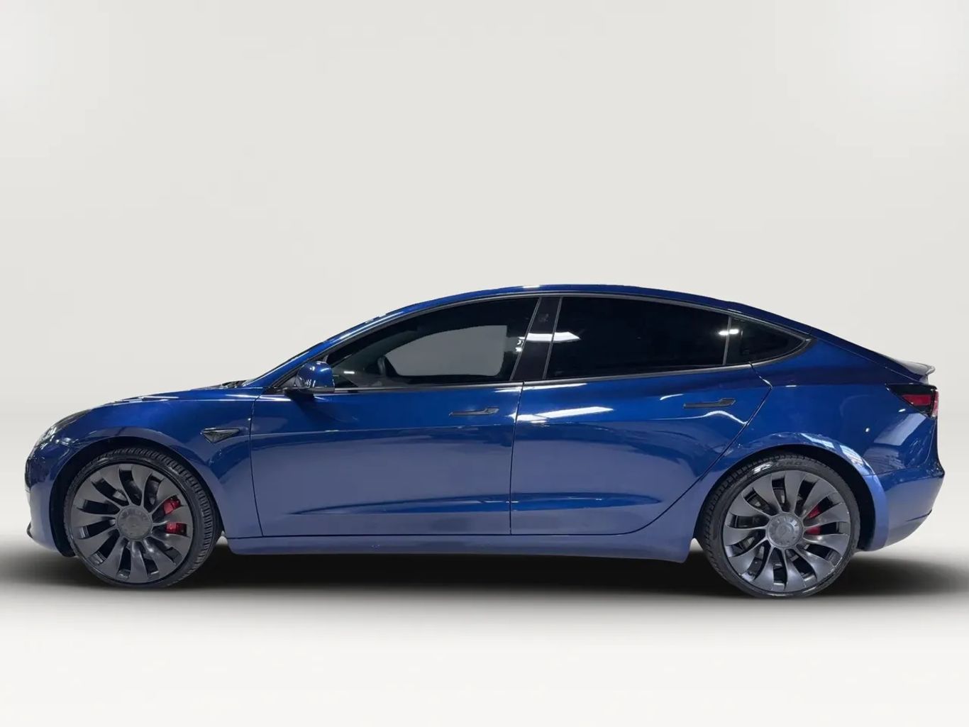 2022 TESLA MODEL 3 SEDAN DUAL ELECTRIC MOTORS PERFORMANCE SEDAN 4D