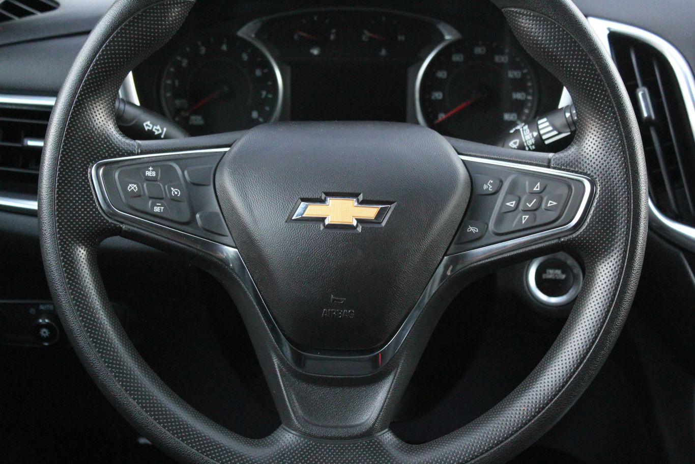 2019 Chevrolet Equinox Lt Sport Utility 4d - Image 14