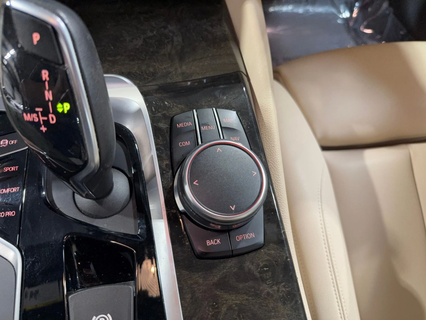 2017 BMW 5 SERIES SEDAN 4-CYL, TURBO, 2.0 LITER 530I SEDAN 4D
