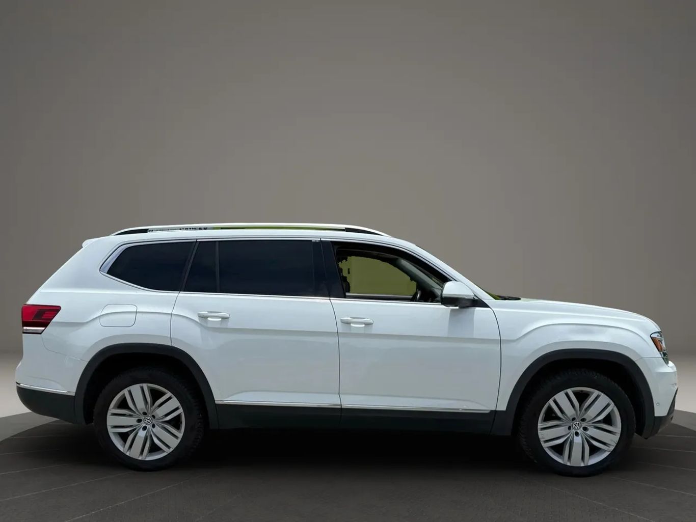 2018 VOLKSWAGEN ATLAS SUV V6, 3.6 LITER SEL PREMIUM 4MOTION SPORT UTILITY 4D