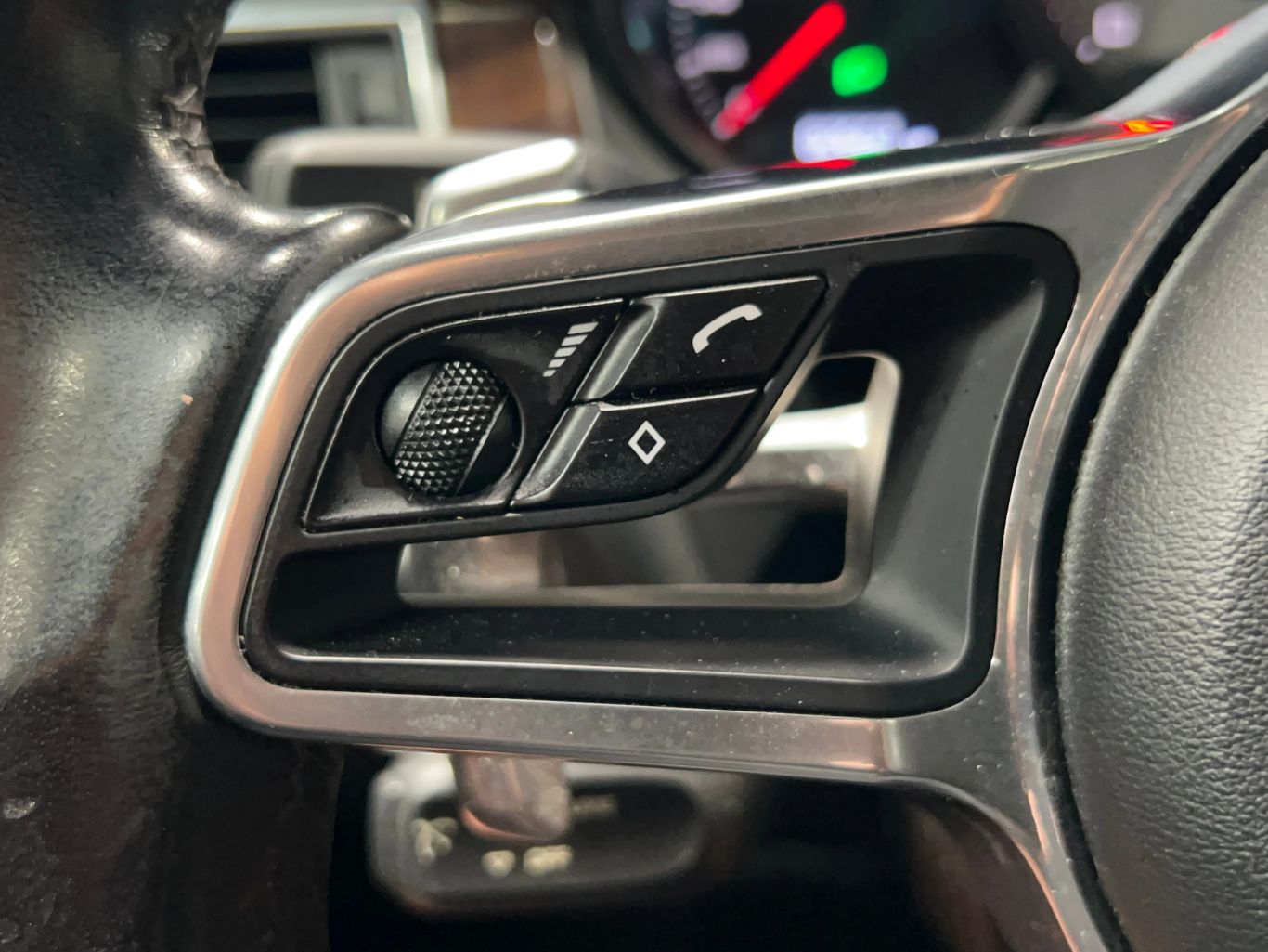 2018 PORSCHE MACAN SUV V6, TWIN TURBO, 3.0 LITER S SPORT UTILITY 4D