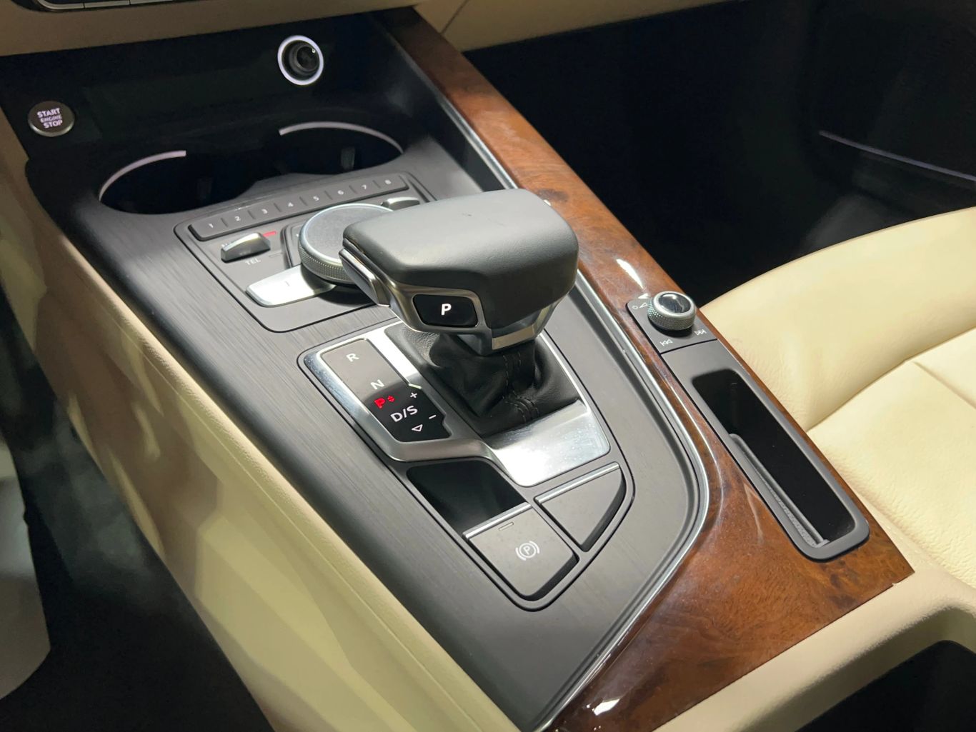 2017 AUDI A4 SEDAN 4-CYL, TURBO, 2.0 LITER PREMIUM PLUS SEDAN 4D