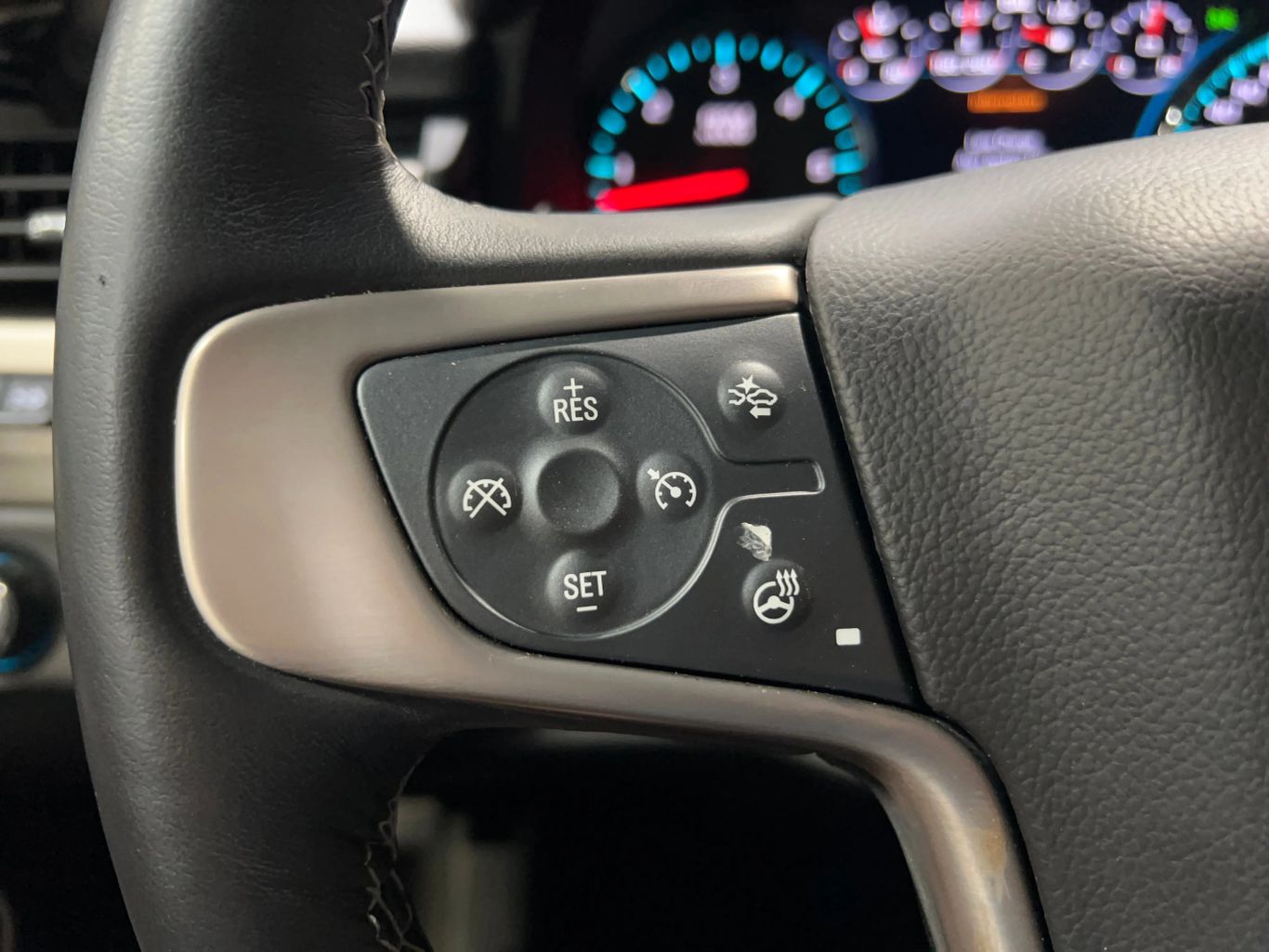 2018 GMC YUKON SUV V8, ECOTEC3, 6.2 LITER DENALI SPORT UTILITY 4D