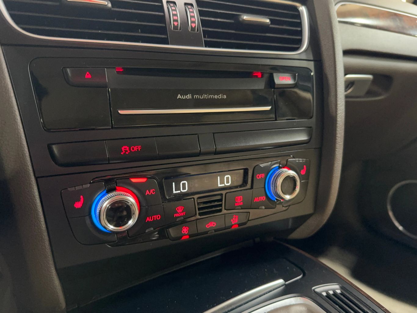 2014 AUDI A4 SEDAN 4-CYL, TURBO, 2.0 LITER PREMIUM PLUS SEDAN 4D