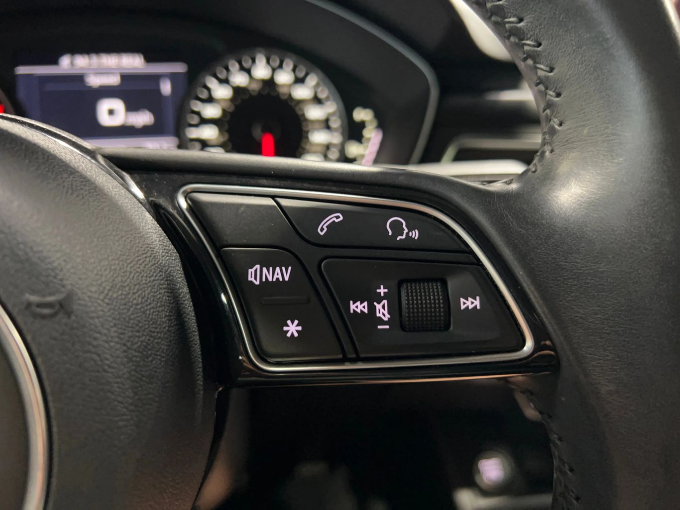 2017 AUDI A4 SEDAN 4-CYL, TURBO, 2.0 LITER PREMIUM SEDAN 4D