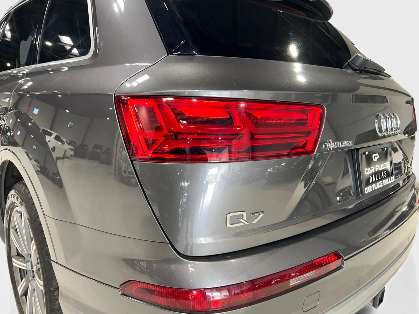 2019 AUDI Q7 SUV 4-CYL, TURBO, 2.0 LITER 45 TFSI PREMIUM PLUS SPORT UTILITY 4D
