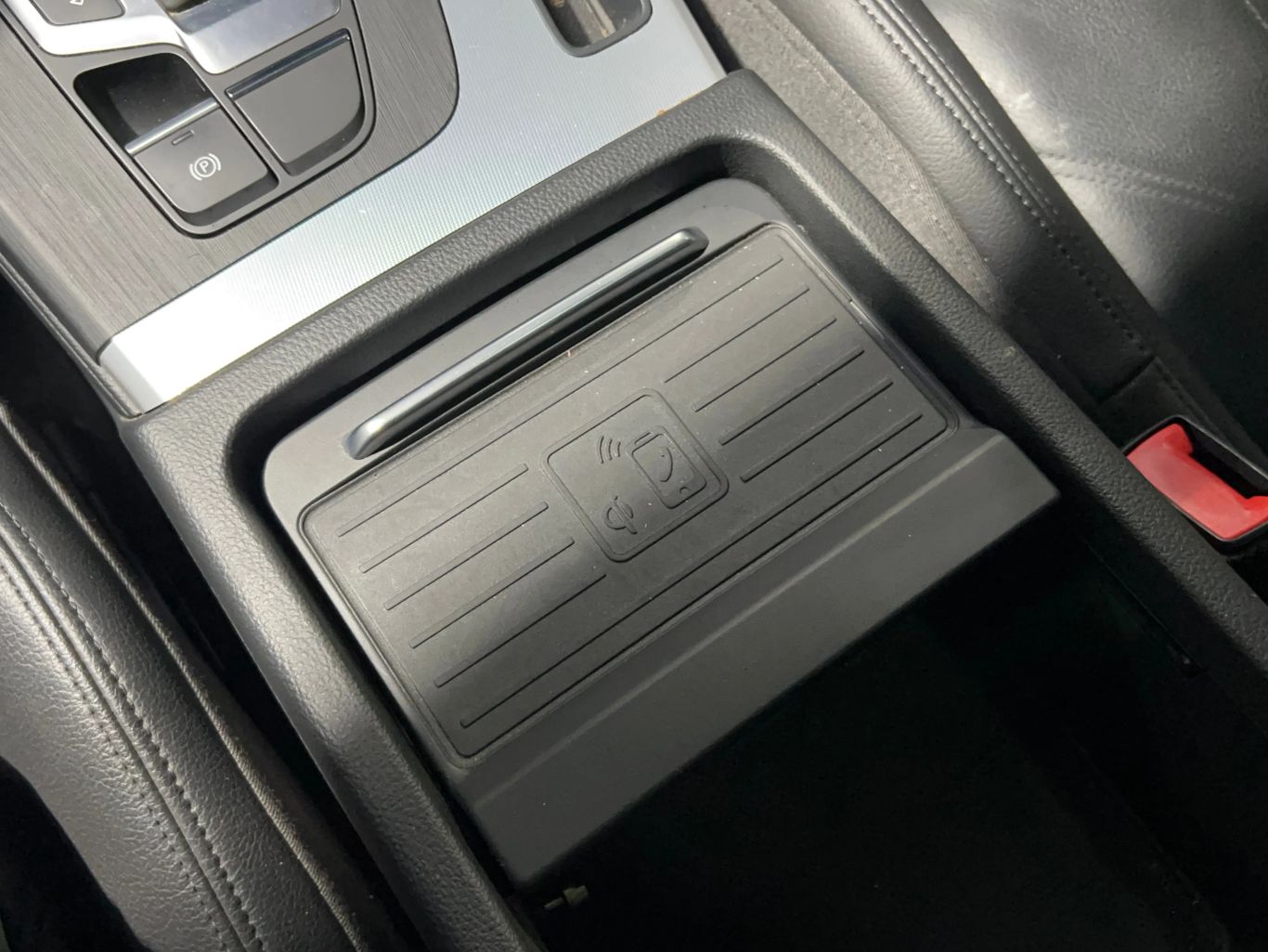 2020 AUDI Q5 SUV 4-CYL, TURBO, 2.0 LITER 45 TFSI PREMIUM SPORT UTILITY 4D